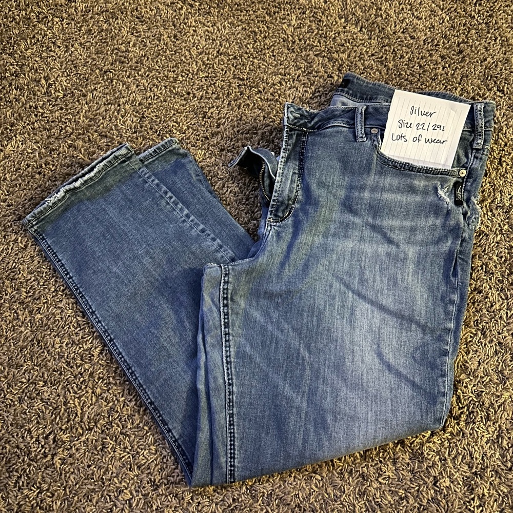 Silver Jeans Women's Blue Ankle & Cropped Jeans